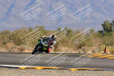 media/Nov-06-2022-SoCal Trackdays (Sun) [[208d2ccc26]]/Turn 7 Set 2 (1050am)/